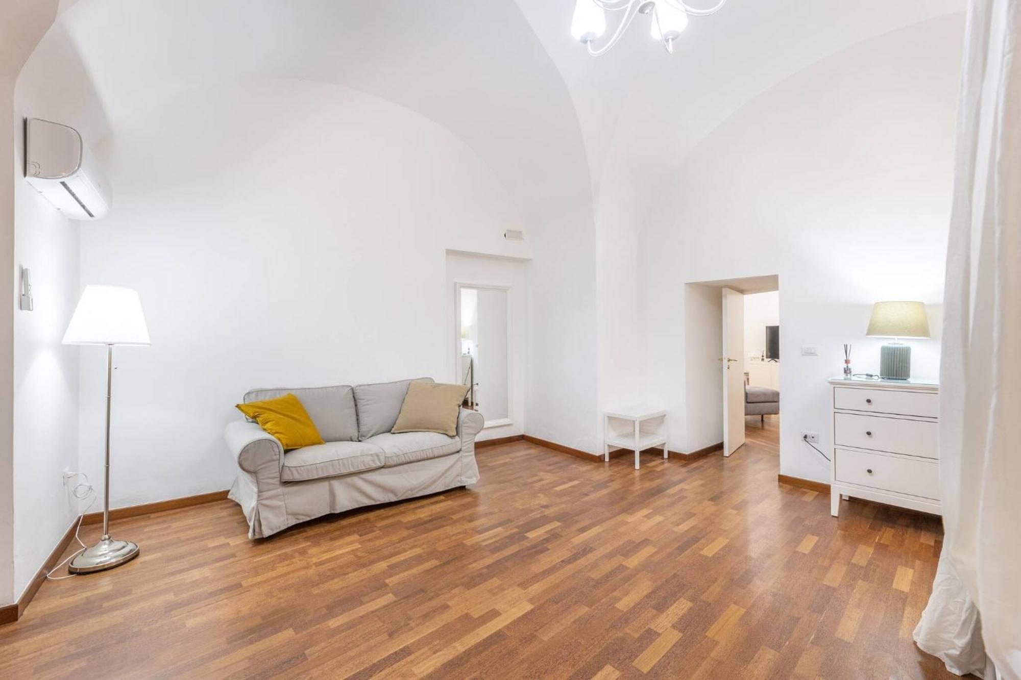 Corte Tiso * Lecce