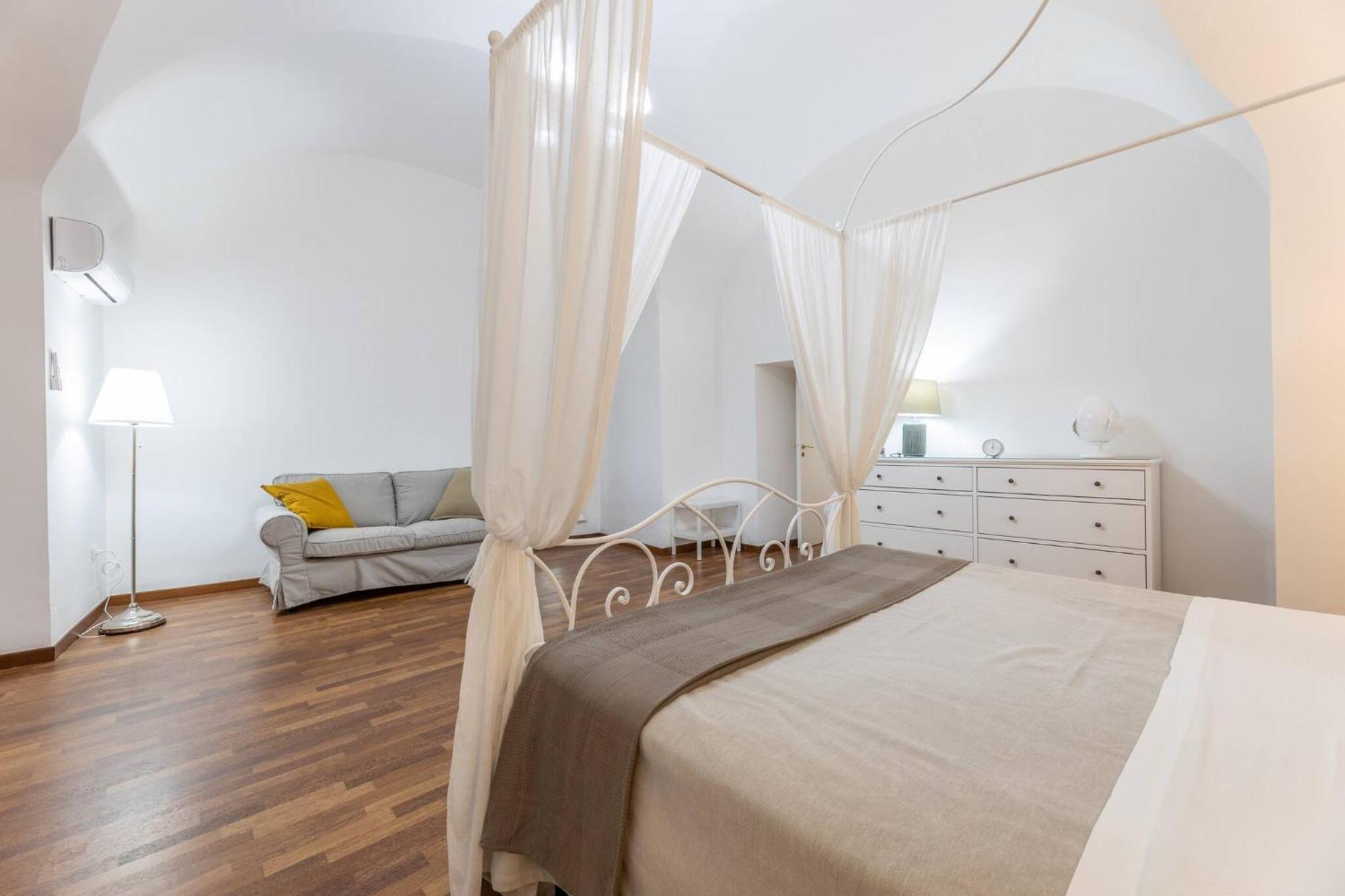 Corte Tiso * Lecce